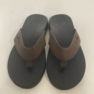 Reef Men’s Cushion Spring Brown and Black Casual Flip-Flops, NWOT’s Size 10. Premium Reef Phantom Flip Flops | Cushioned Men main image 3